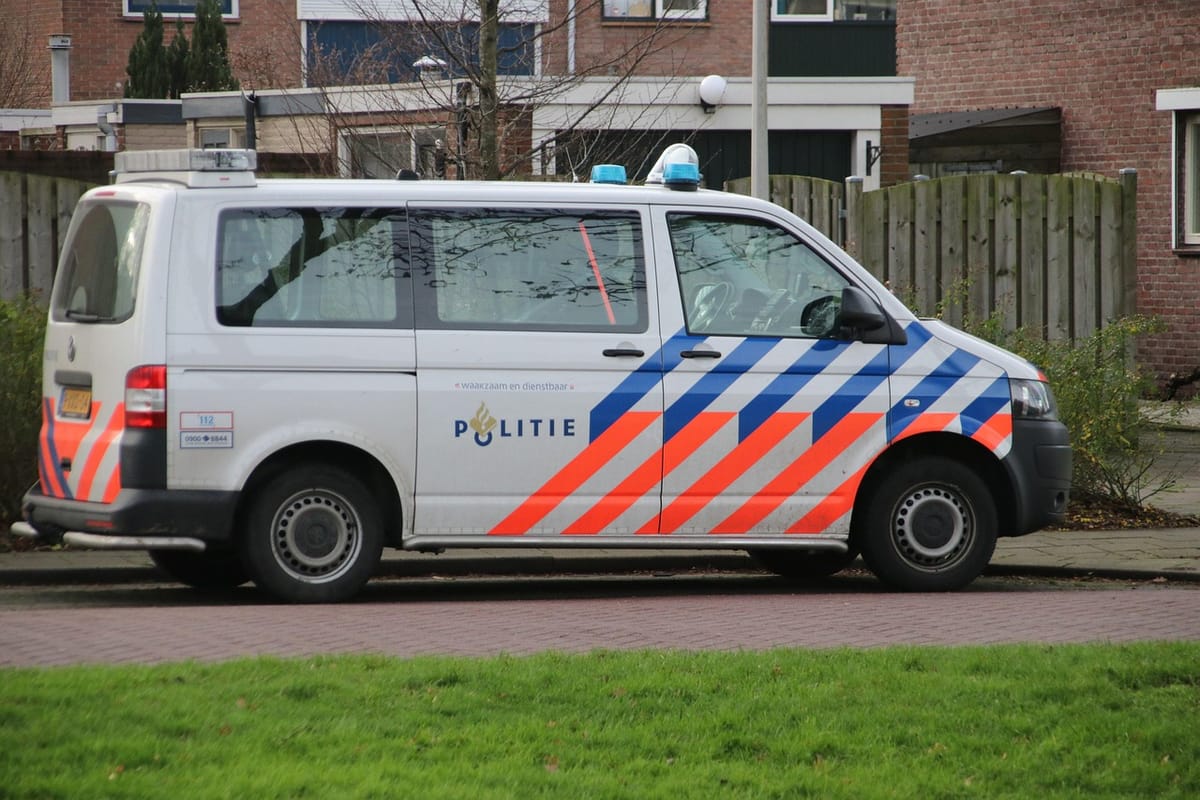 Schietpartij bij Wicke Auto's in Arnhem: twee geworden